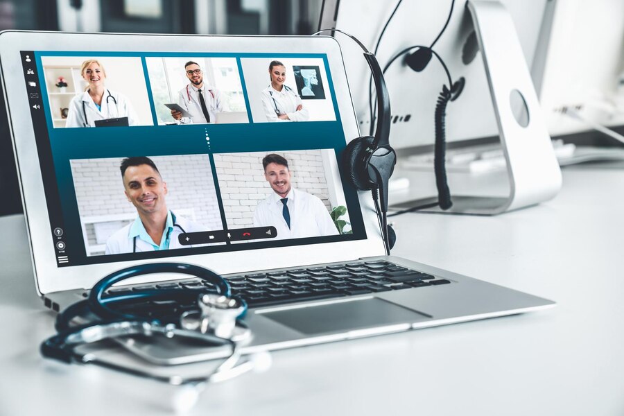 Fast, secure, most precise possible virtual diagnostics online and over the phone with case-confidentiality